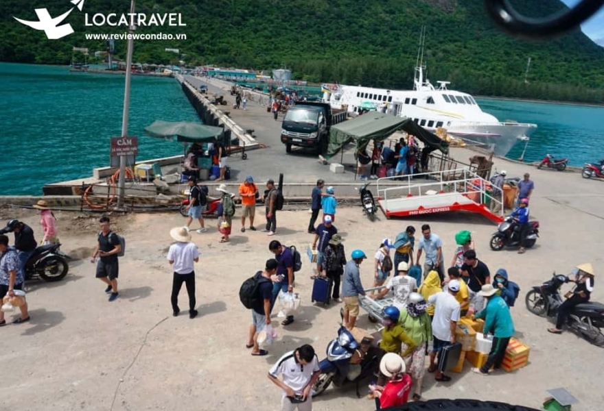 Tour Nam Đảo